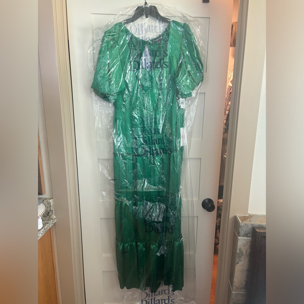 Emerald Green Dress. New with tags. Never worn
